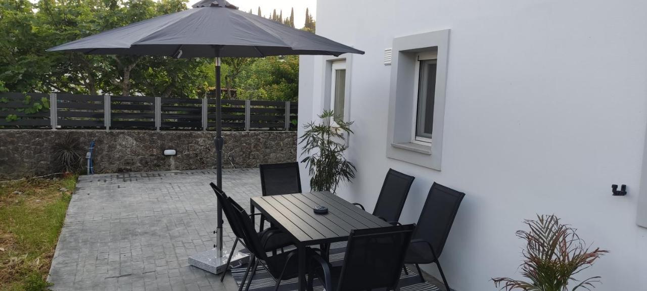 Ferienwohnung White Rose Potamós Exterior foto